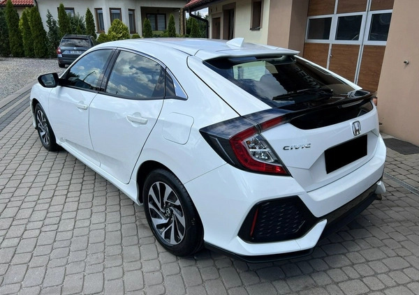 Honda Civic cena 57900 przebieg: 124000, rok produkcji 2017 z Knurów małe 301